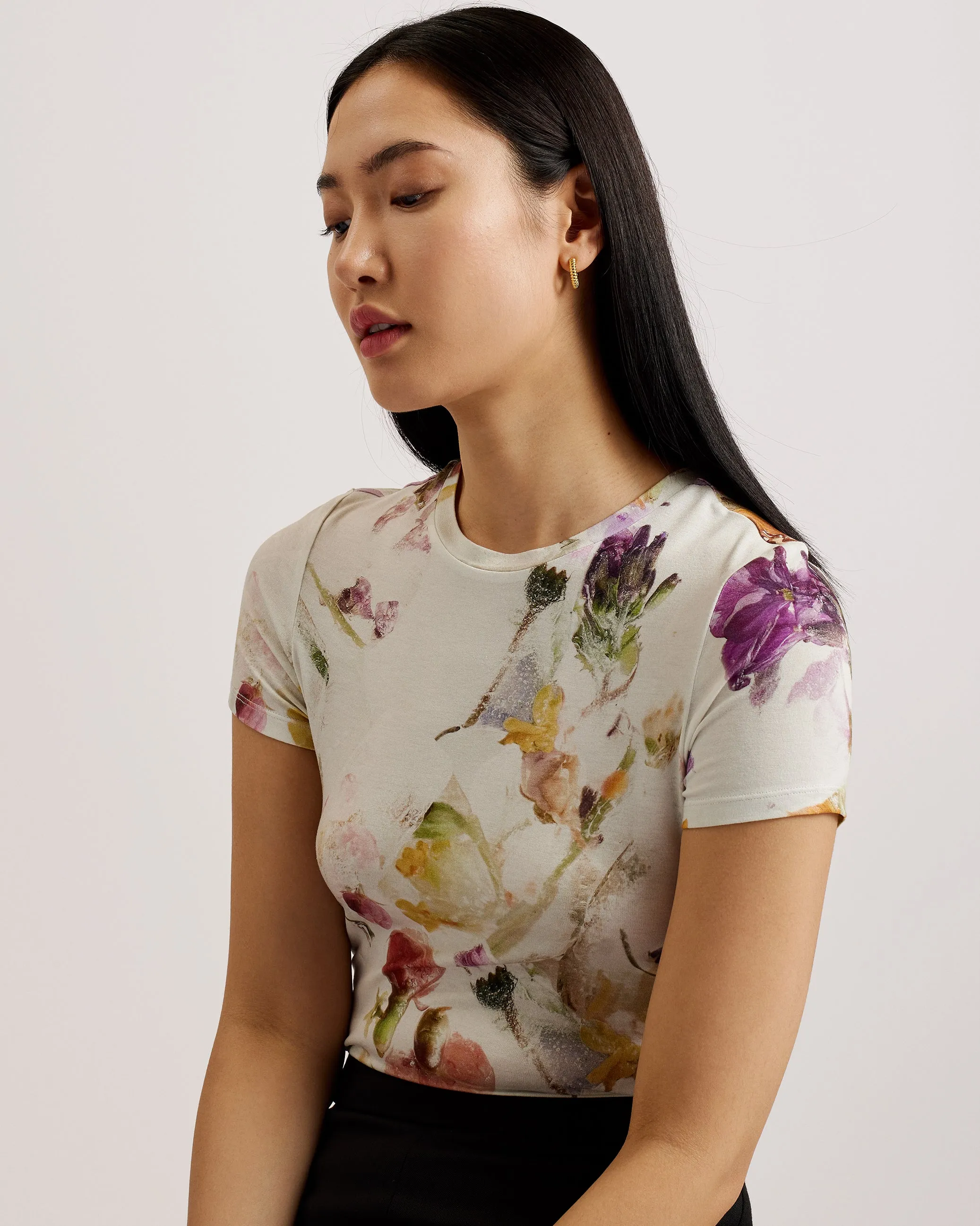 Libbyly Floral Print Fitted T-Shirt White