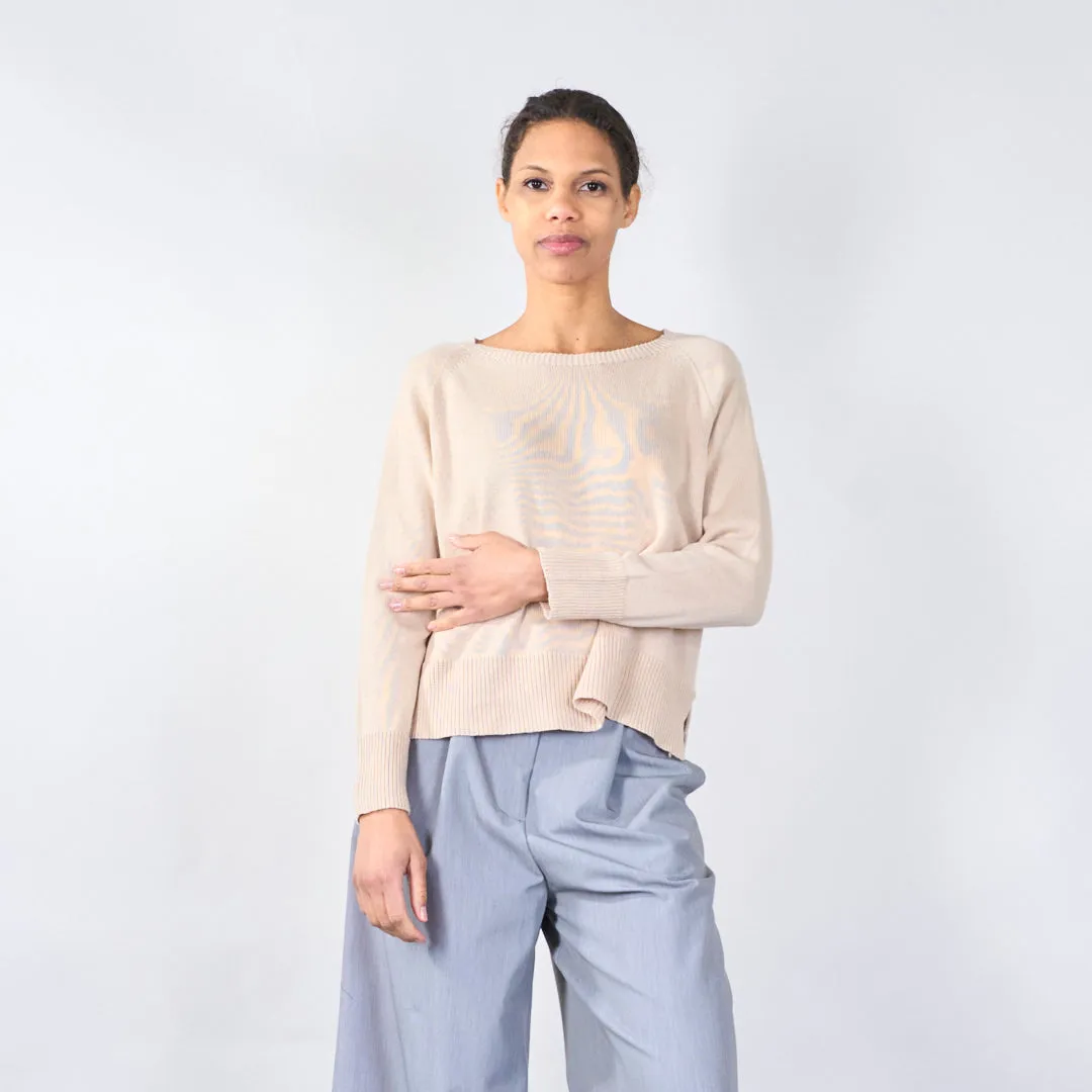 Lightweight knit sweater with ribbed hem wholesale