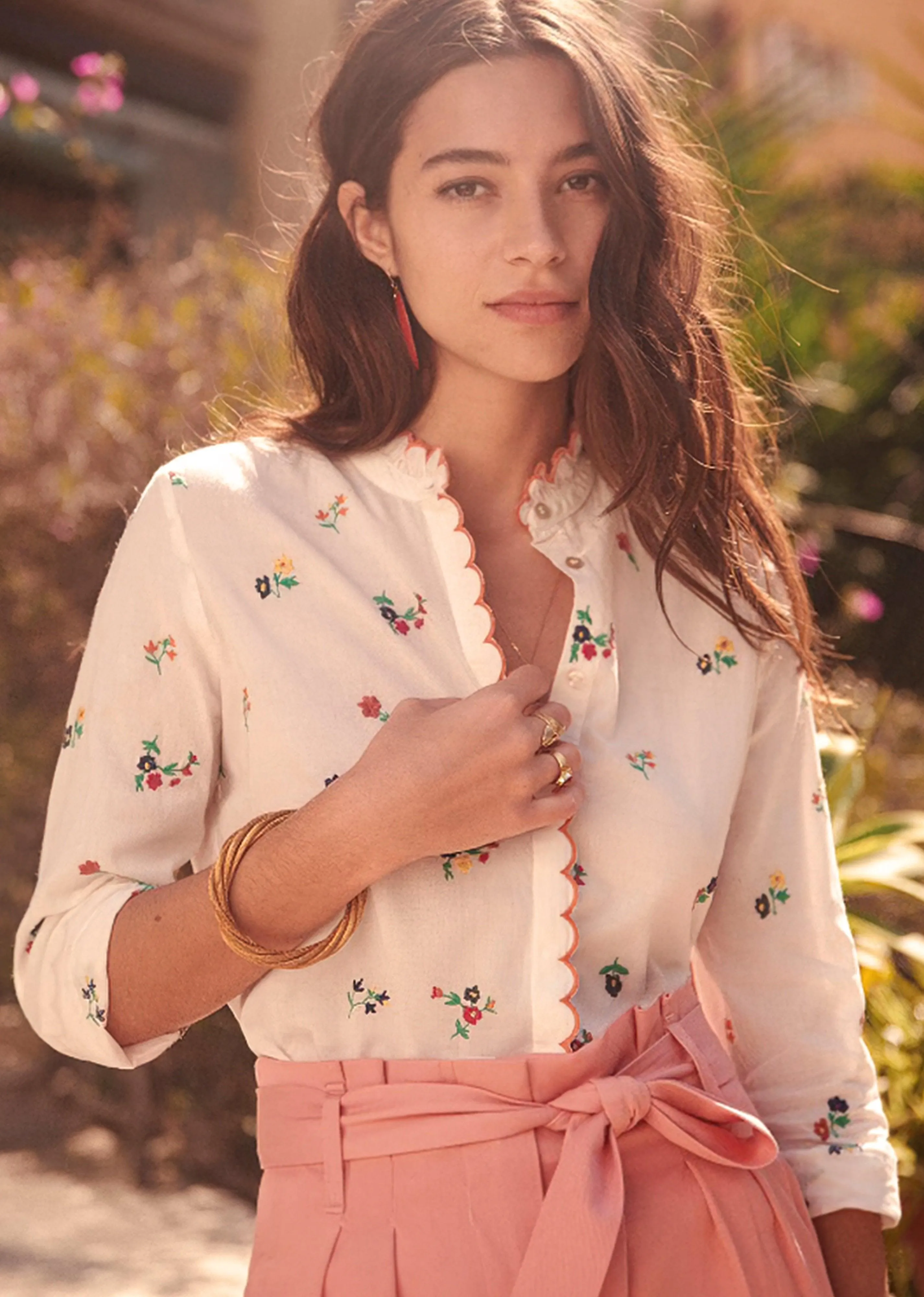 Retro Floral Embroidery Cotton Round Collar Full lantern Sleeve Shirt