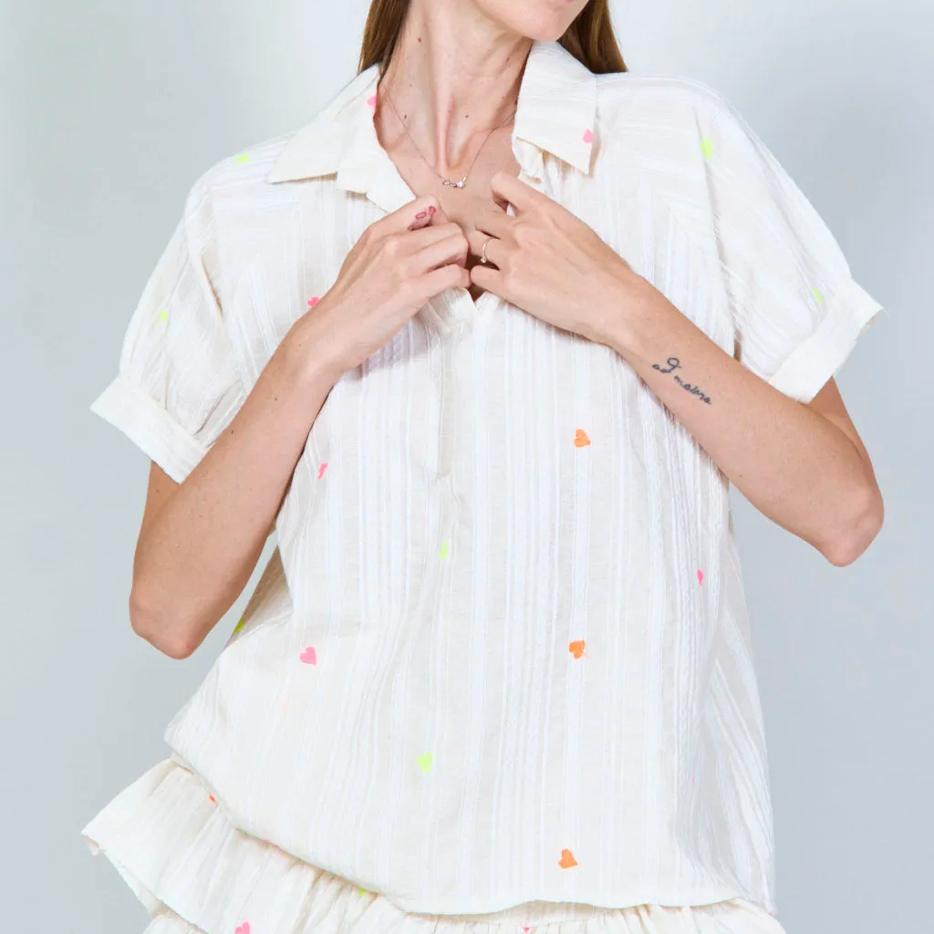 Short-sleeve embroidered blouse with collar wholesale